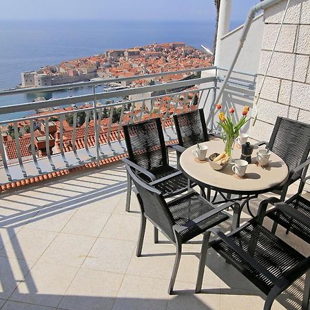 Spacious 2 Bedroom Apt Luxeview- Oldtownview, 10Min To Town Dubrovnik Ngoại thất bức ảnh