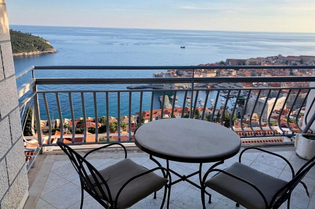 Spacious 2 Bedroom Apt Luxeview- Oldtownview, 10Min To Town Dubrovnik Ngoại thất bức ảnh